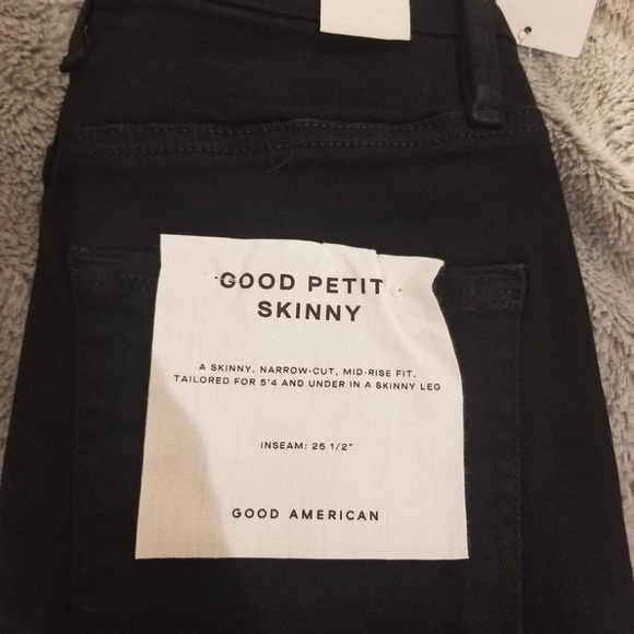 Good American (Always Fits skinny jeans) - Picture 2 of 5
